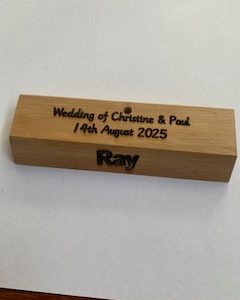 0404SBT-Marriage Couple small base with text