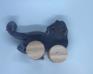 1415 Wheeled Rustic Cat